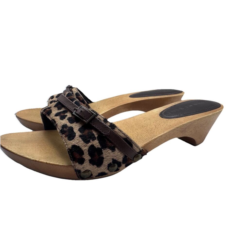 Gianni Bini Leopard Print Tan & Brown Open-Toe Slide Sandals